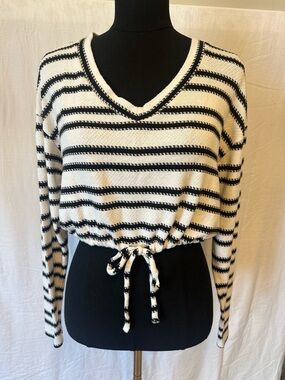 Aeropostale Striped Knit Sweater Tie Front Crop Black White V Neck